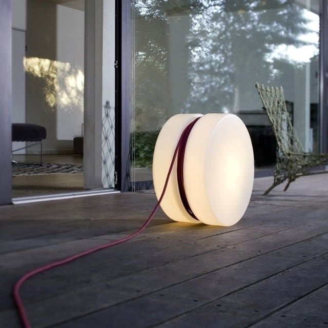 yoyo-floor-lamp-by-authentics