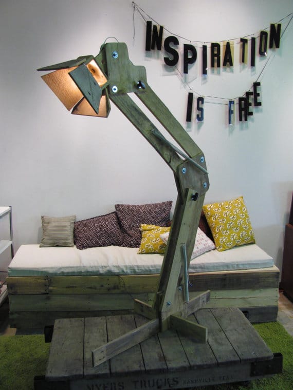 pallet-lamp-3