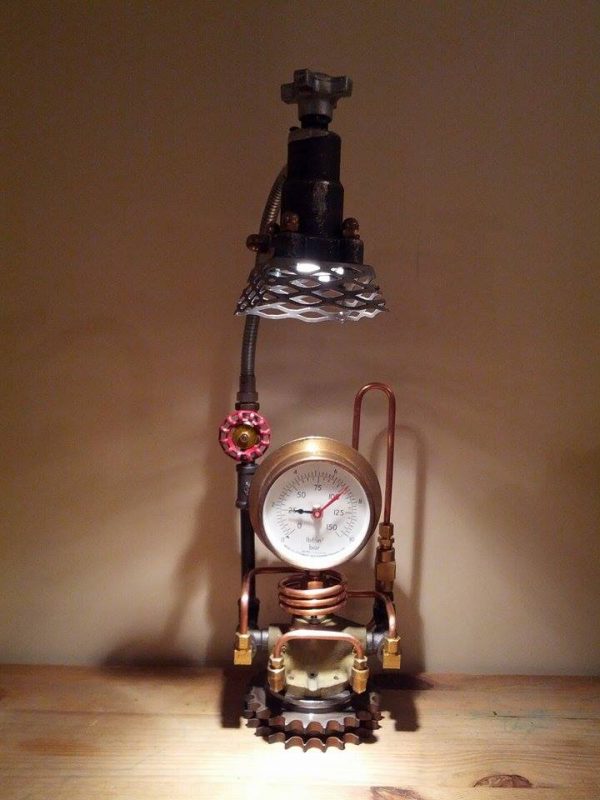 upcycled_homemade_lamp16