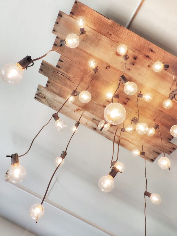 DIY: Handmade Reclaimed Pallet Chandelier