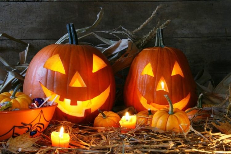 5 Best Ideas of Handmade Halloween Lamps