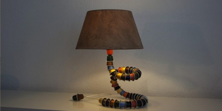 Look what you can make with old Nespresso caps: Lamp