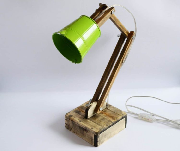 Wooden Reading Lamp