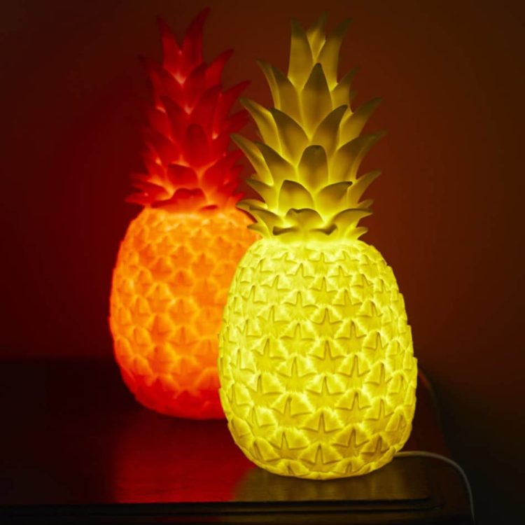 Luminous Pineapple Lamps