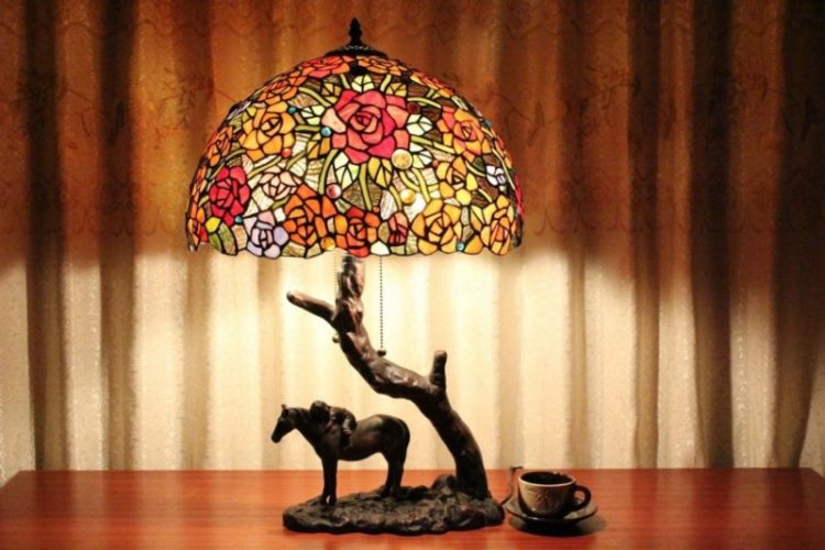 Unique Horse Under Tree Tiffany Stained Glass Table Lamp