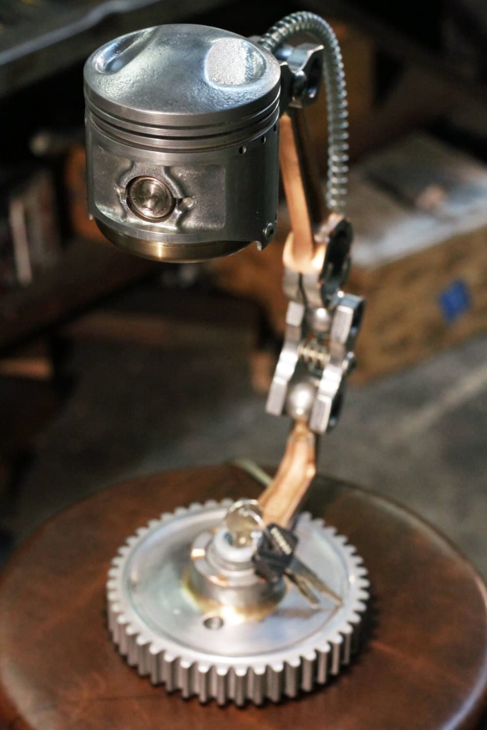 American Piston Desk Lamp iD Lights