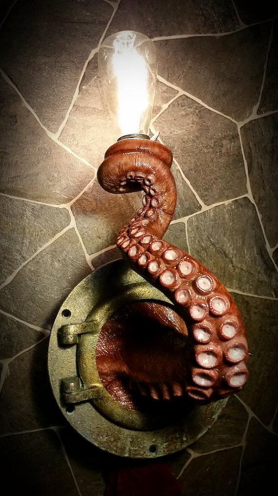 Realistic Nautical Tentacle Porthole Lamp