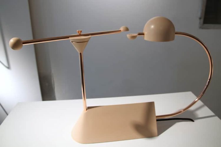 The node Desk Lamp Look Like an Electrical Circuit