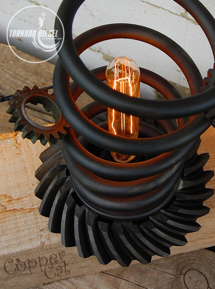 Tornado Spring and Gears Table Lamp