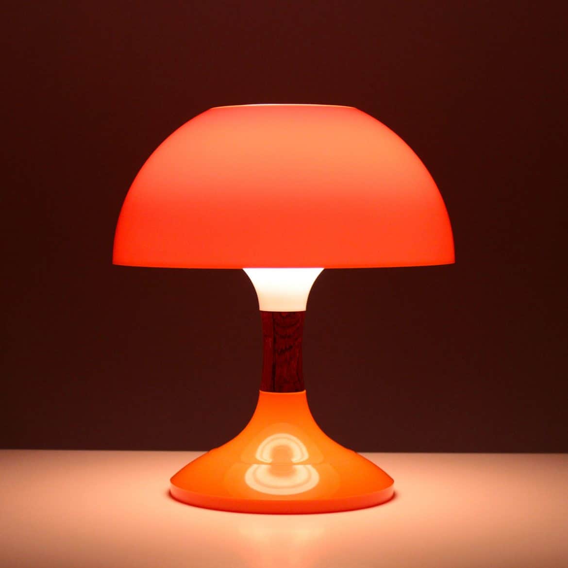 10 Amazing orange lamp ideas - iD Lights