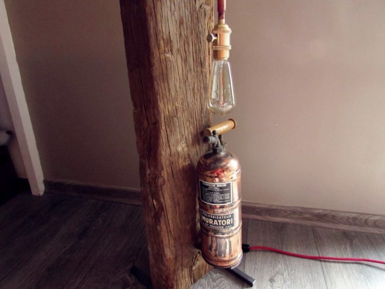 Oak Wood and Copper Muratori Sprayer Floor Lamp
