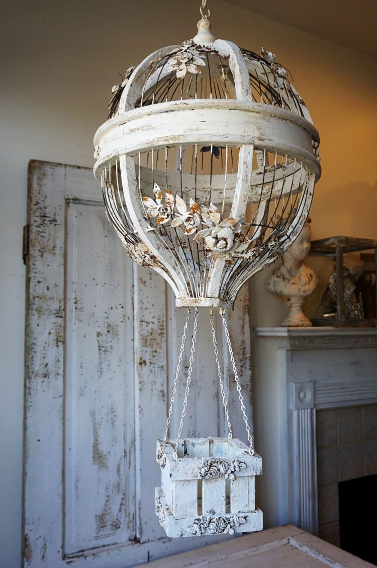 12 Original Shabby Chic Lighting Ideas