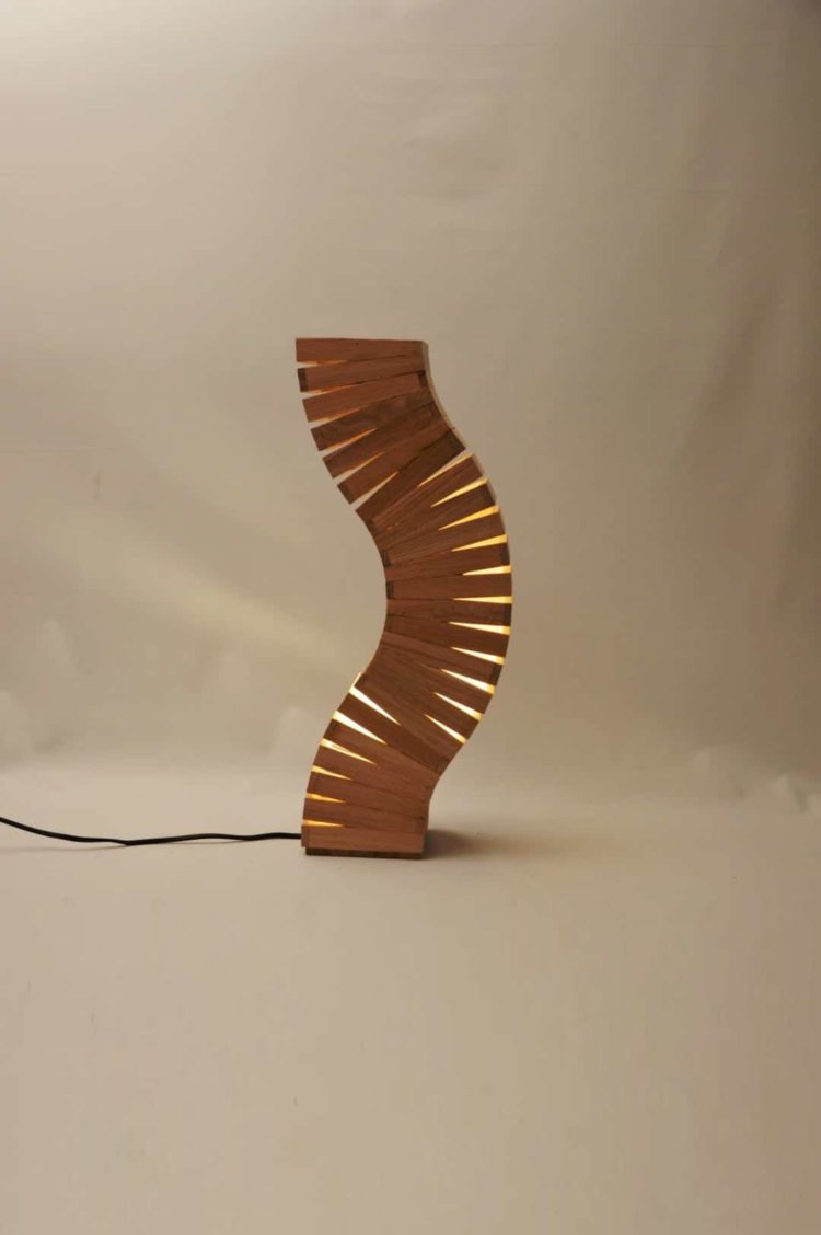 Oak Wood Spine Lamp