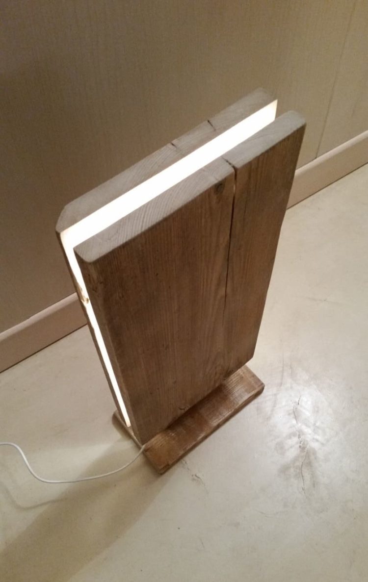 Reclaimed Wood Led Floor Lamp