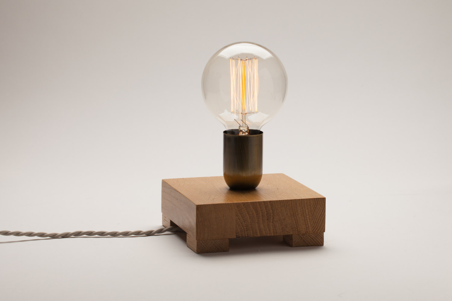 Edison Oak Wood Lamp 1 - Table Lamps - iD Lights