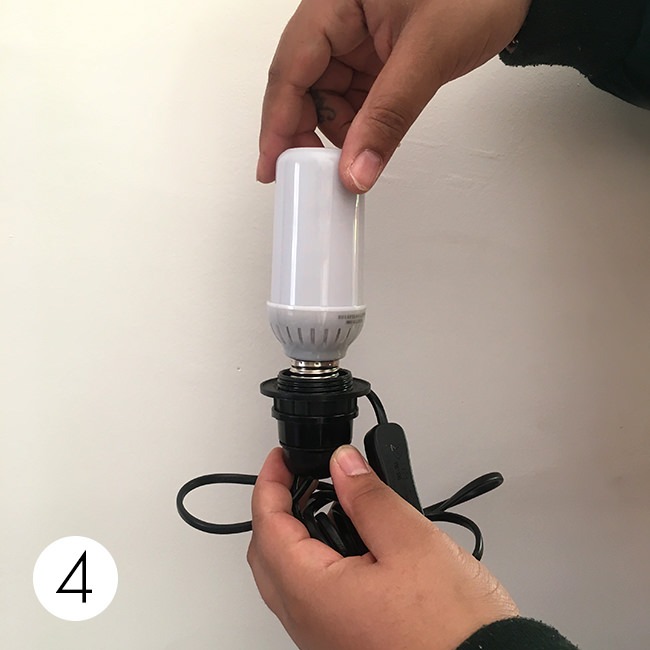 DIY Warm and Safe Atmosphere with Flame Effect Bulb