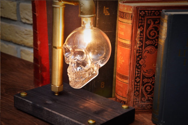 Skull Table Lamp 2 - Desk Lamps - iD Lights