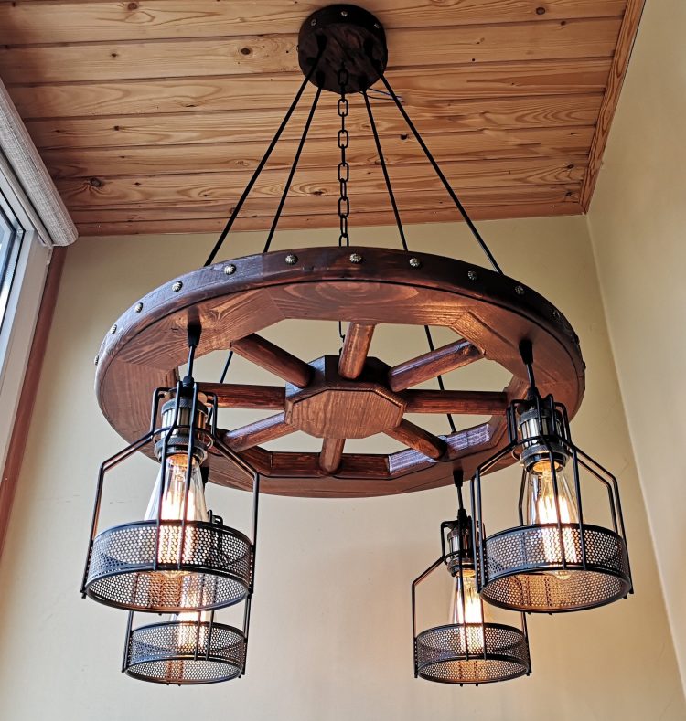 Wagon wheel chandelier ceiling light