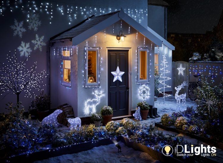 20 Best Outdoor Christmas Decorations Lights - iD Lights