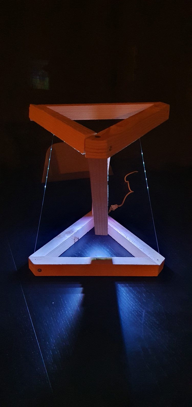 Wooden DIY Tensegrity Lamp with LED 2 - Desk Lamps - iD Lights