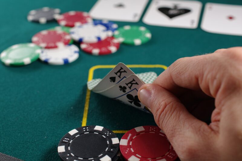 The 4 Elements That Make a Stylish Poker Lounge 23 - Pendant Lighting - iD Lights The 4 Elements That Make a Stylish Poker Lounge 1 - Pendant Lighting - iD Lights