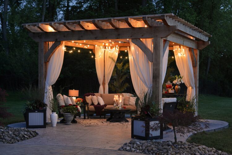 How to Add Character to Your Backyard 4 - Home improvement - iD Lights